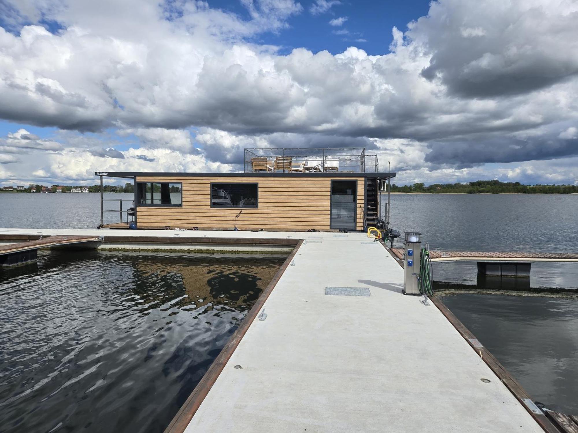 Domek Na Wodzie - Houseboat -Sauna, Taras Na Dachu, Dwie Sypialnie Mikołajki Ngoại thất bức ảnh